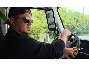 Commercial Motor Vehicle - Distracted Driving: Prevention and Reporting